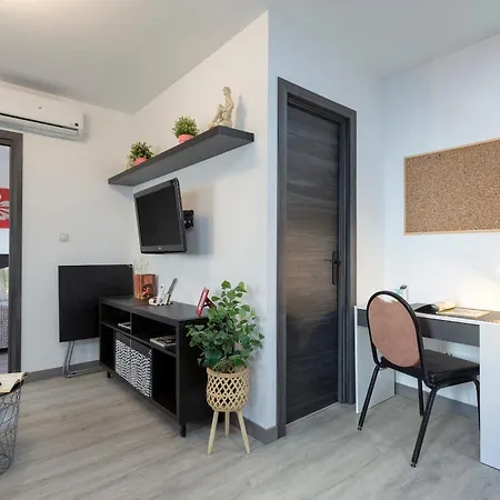 Sunstay Eslava Flat I